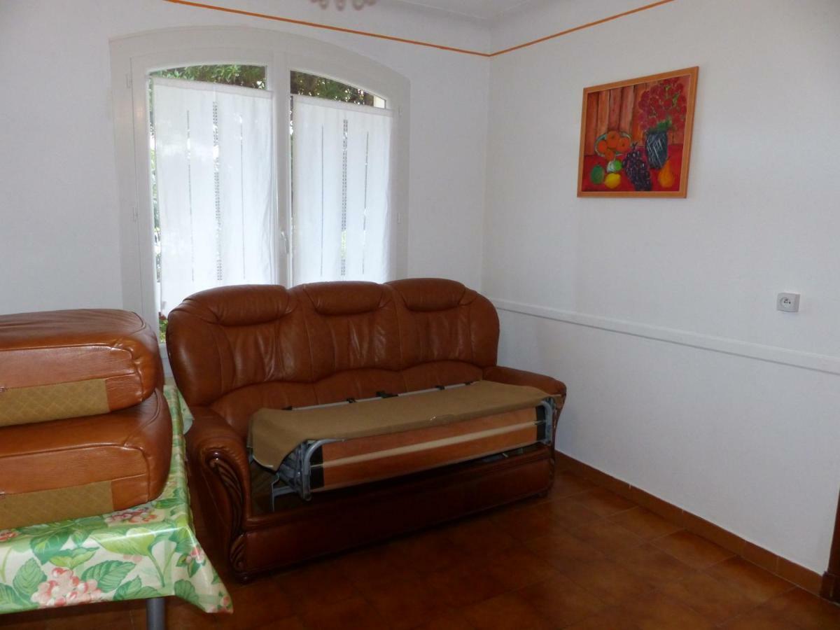 Appartement Stade Aime Giral Perpignan Bagian luar foto